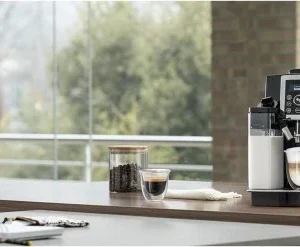 DeLonghi ECAM 23.466.B Kaffee-Vollautomat Schwarz 12